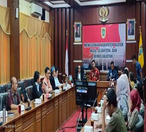 sosialisasi-kegiatan-pengelolaan-sampah-domestik-di-kabupaten-klaten
